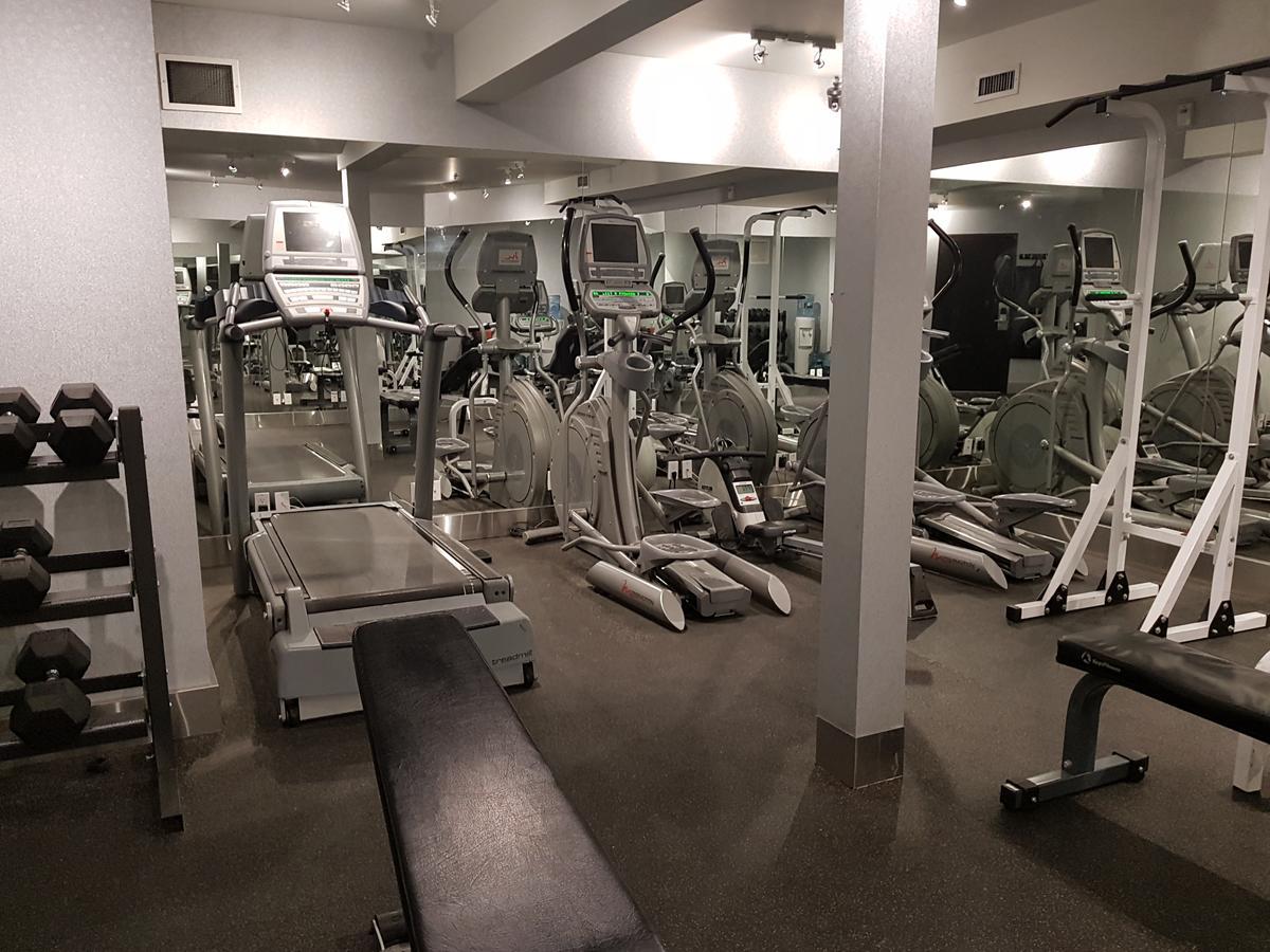 Sunset Resorts Canmore And Spa Екстер'єр фото