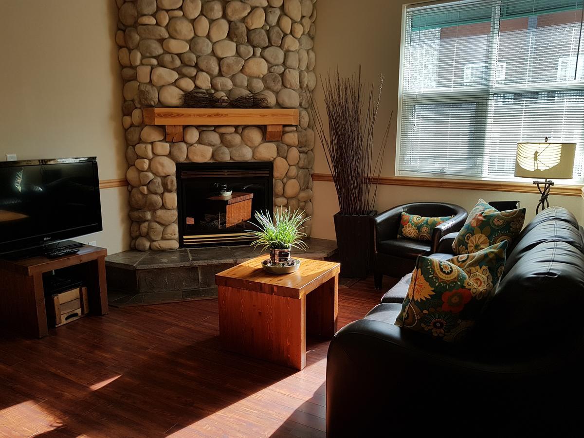 Sunset Resorts Canmore And Spa Екстер'єр фото